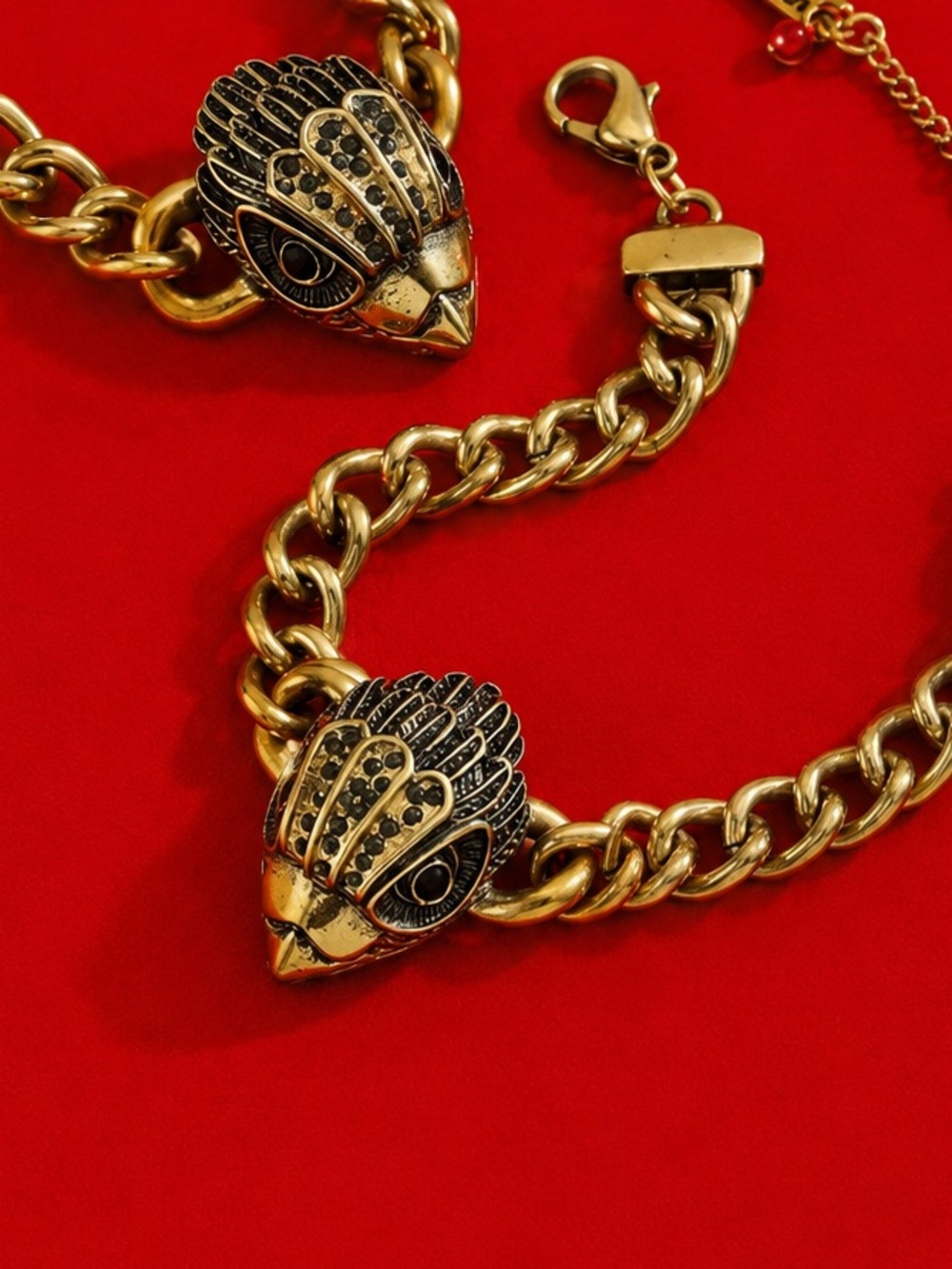 Antique gold eagle head necklace & bracelet set - Picture 6 of 17
